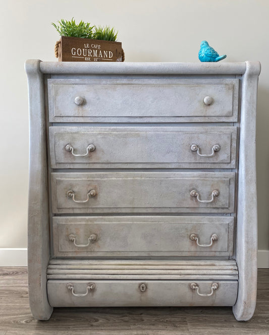 5-Drawer Aged Dresser