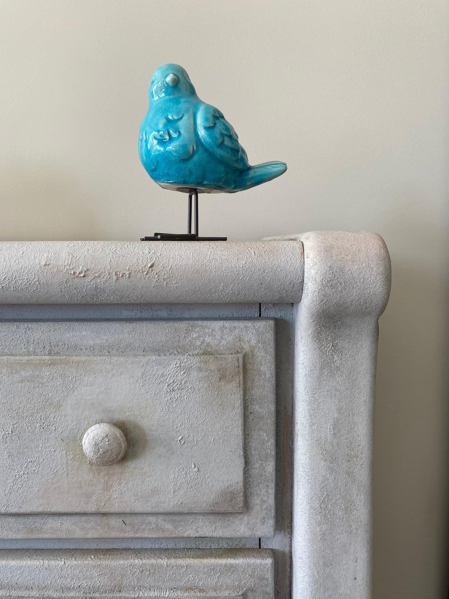 5-Drawer Aged Dresser