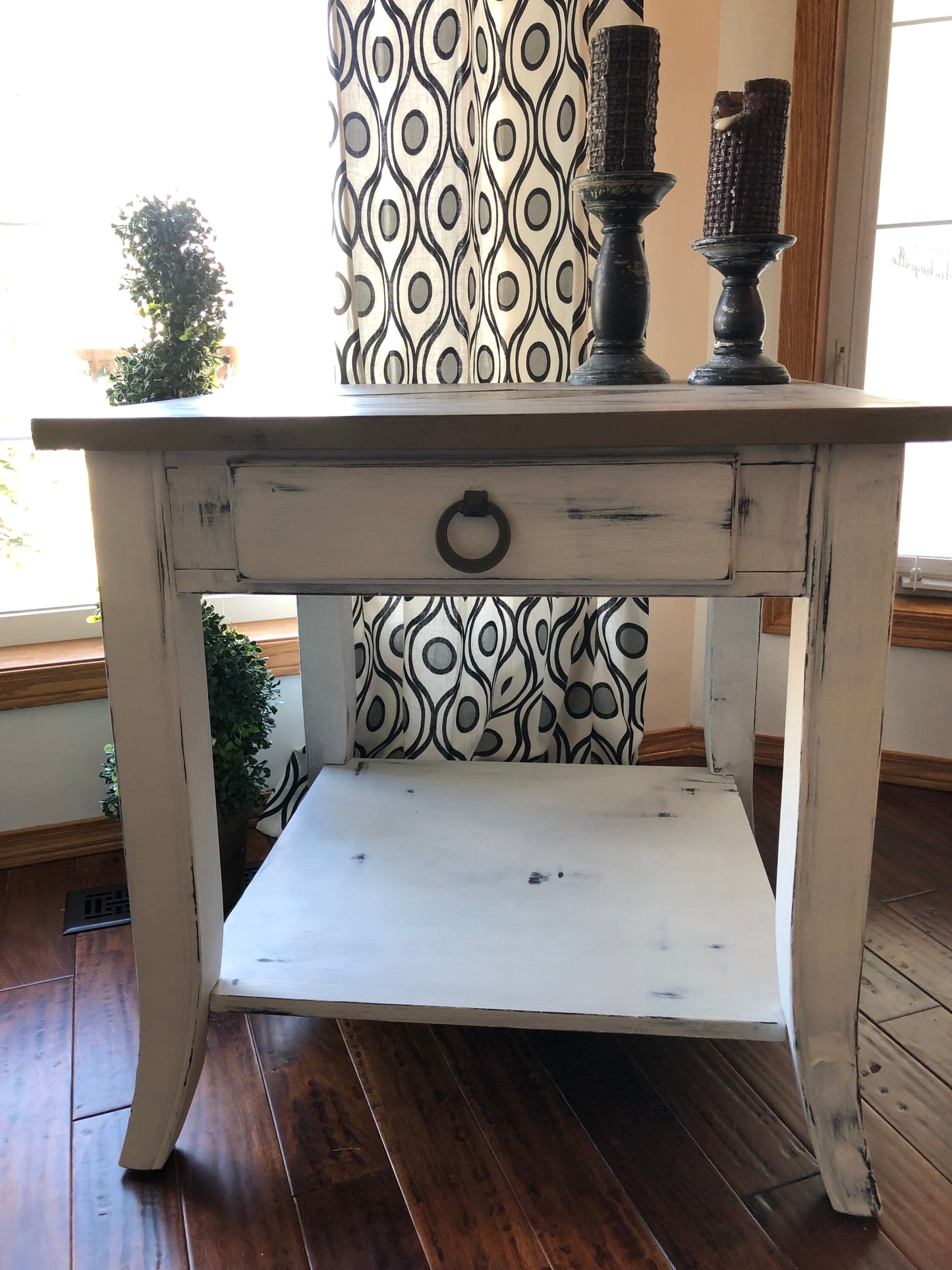 Modern Farmhouse Accent Table