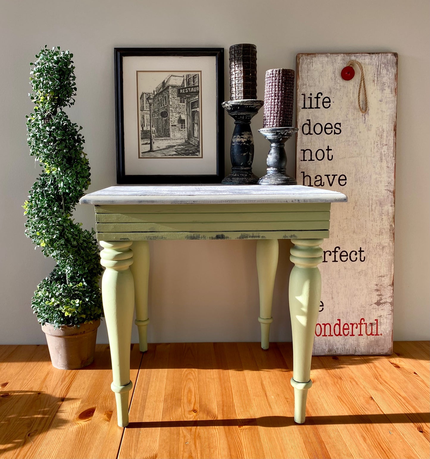 Grunge Gear Accent Table