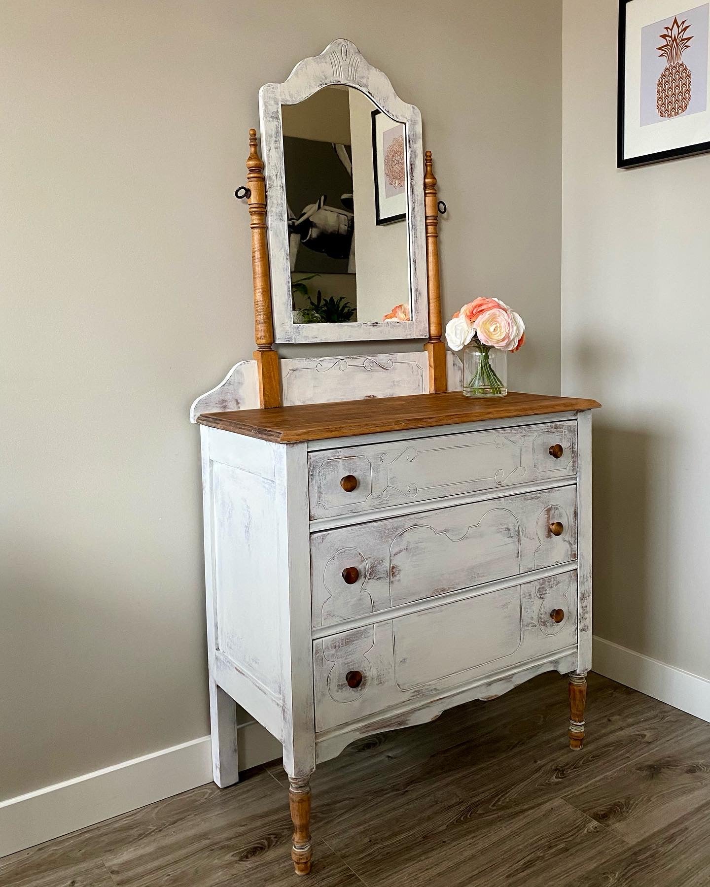 Victorian Chest of Drawers